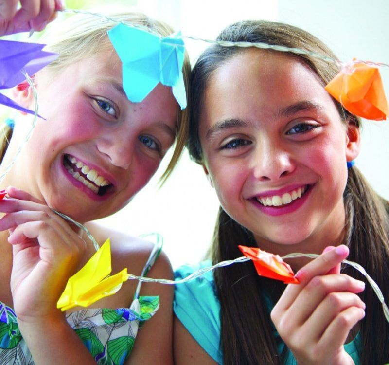 GUIRNALDA DE PAPEL CON LUCES - ORIGAMI - 4M GUIRNALDA DE PAPEL CON LUCES - ORIGAMI - 4M