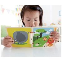 AT THE ZOO En el Zoo Libro de madera HAPE